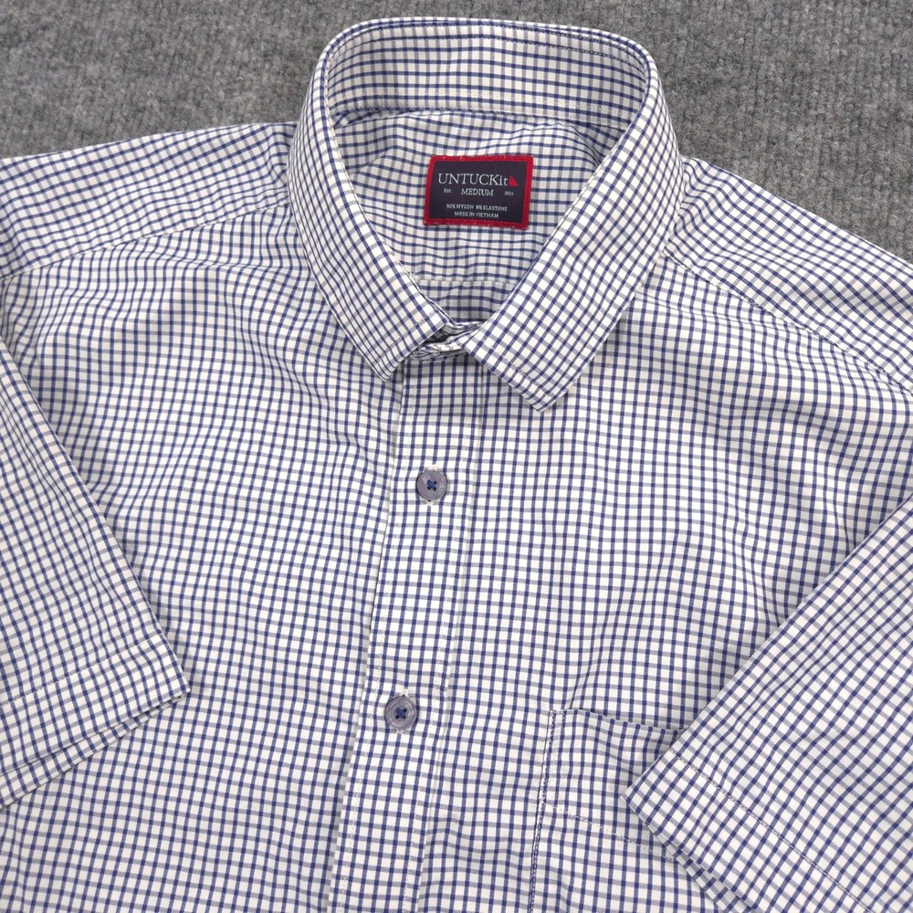 UNTUCKit Shirt Mens Medium Navy Check De Bortoli Performance Short Sleeve Preppy